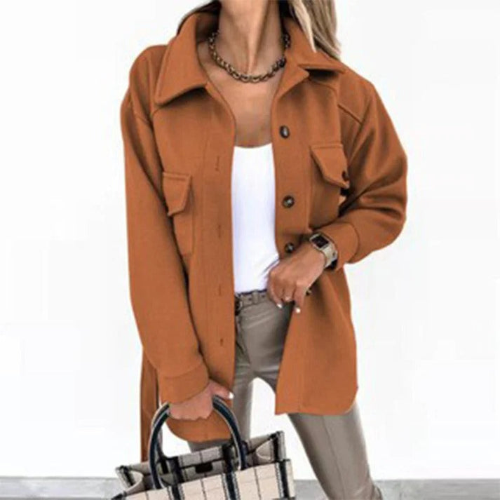 Elegantly Styled Coat for Everyday Wear