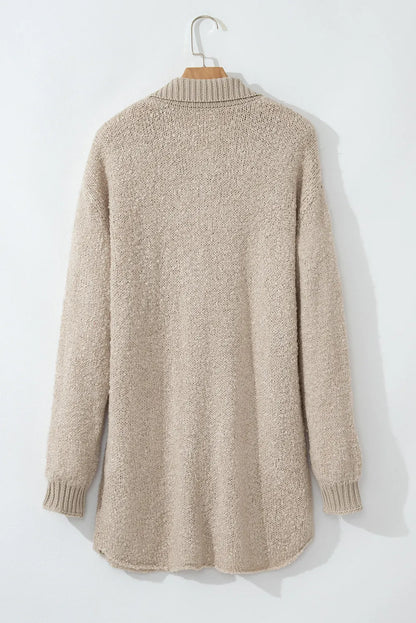 Well Tailored Cardigan with a Graceful Silhouette