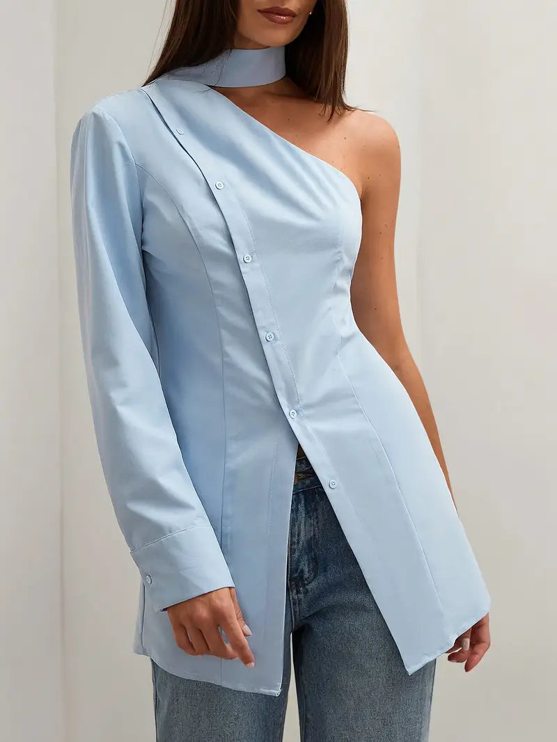 A Vintage Style Blouse with Delicate Timeless Details