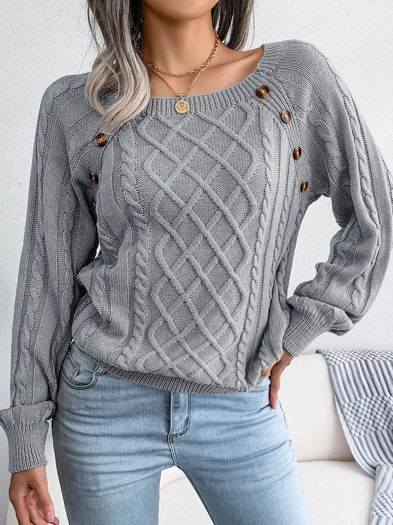 Gracefully Styled Pullover for Any Occasion