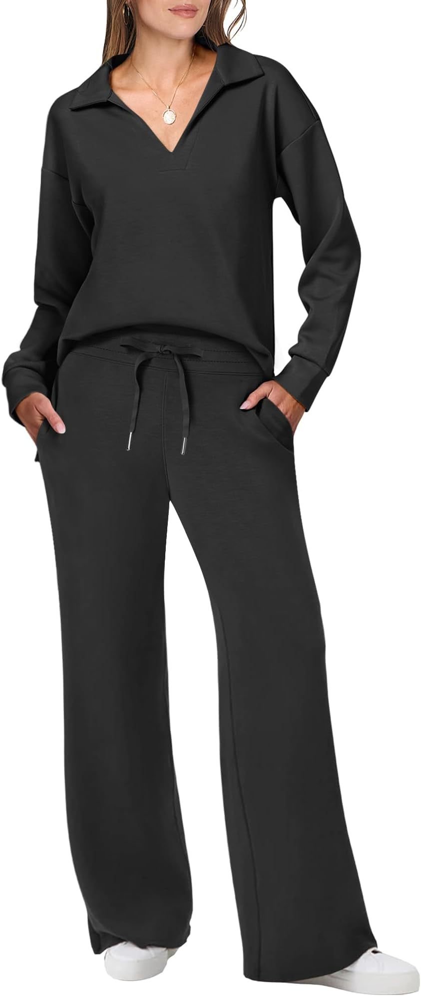 Effortlessly Elegant Garment with a Timeless Design