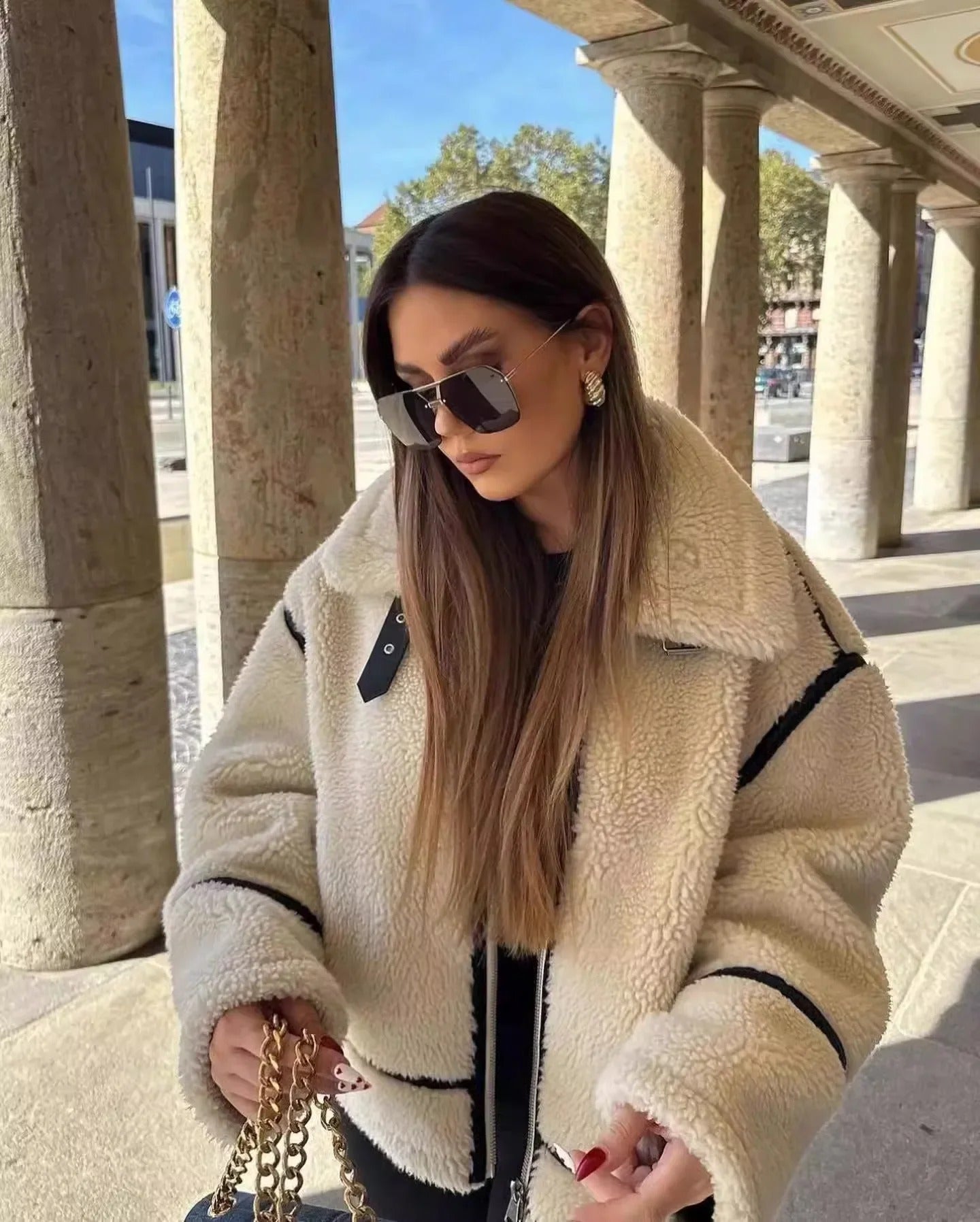 Gracefully Styled Coat for Any Occasion