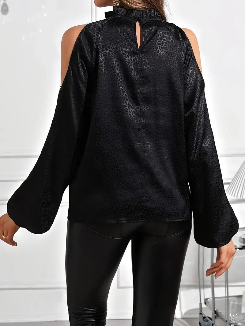 Elegantly Styled Blouse for Everyday Wear