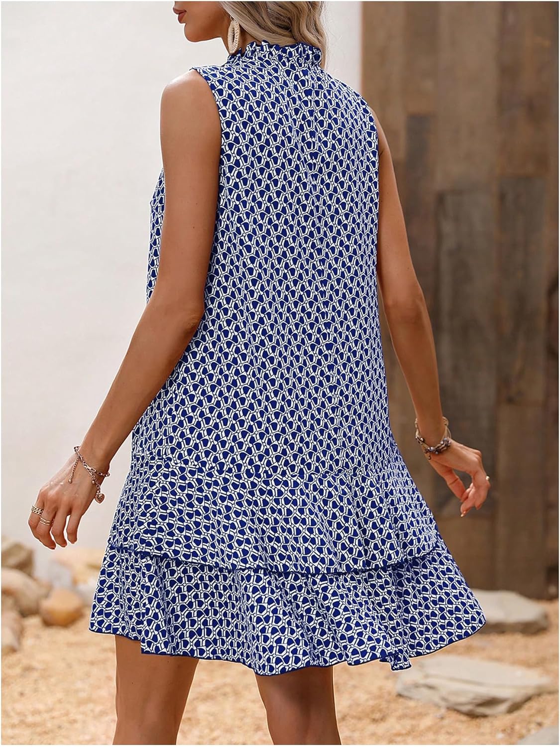 Classic Vintage Dress with a Flattering Fit