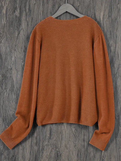 Effortlessly Elegant Cardigan with a Timeless Design