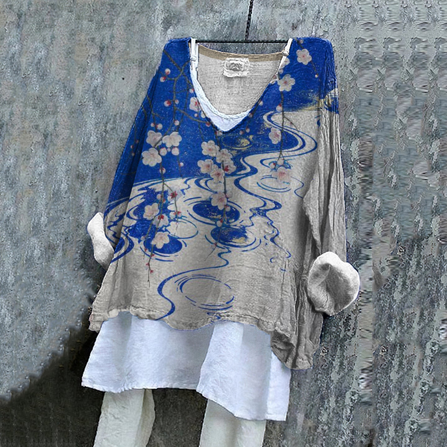 Comstylish Wave Floral Art Pattern Women'S Shirt