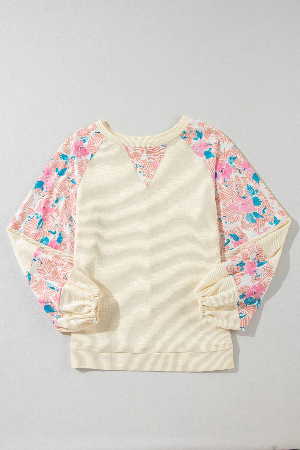 Classic Vintage Shirt with a Flattering Fit