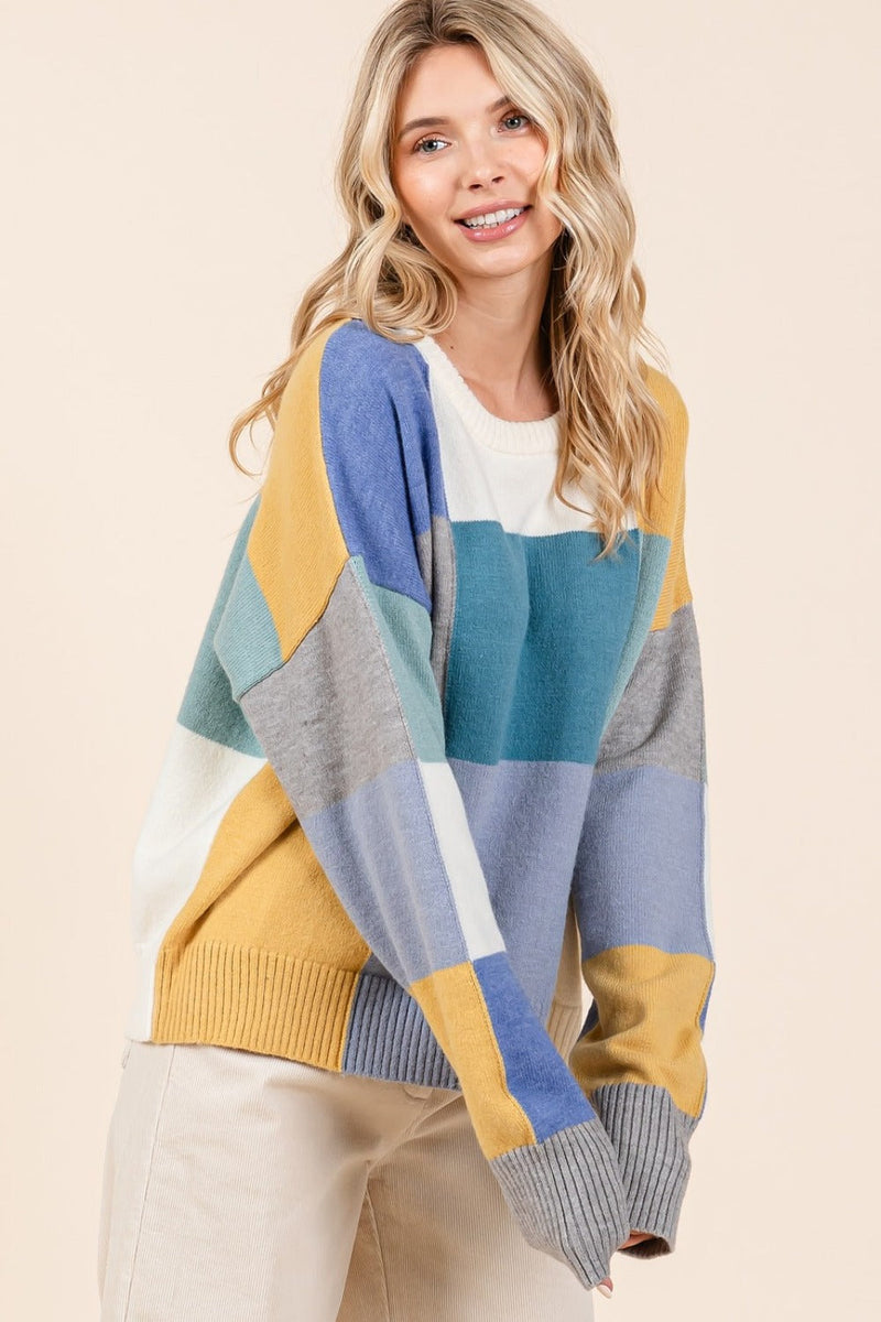 Effortlessly Elegant Sweater with a Timeless Design