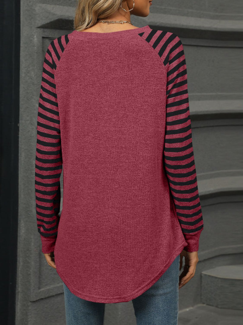 Beautifully Finished T-Shirt in a Timeless Design