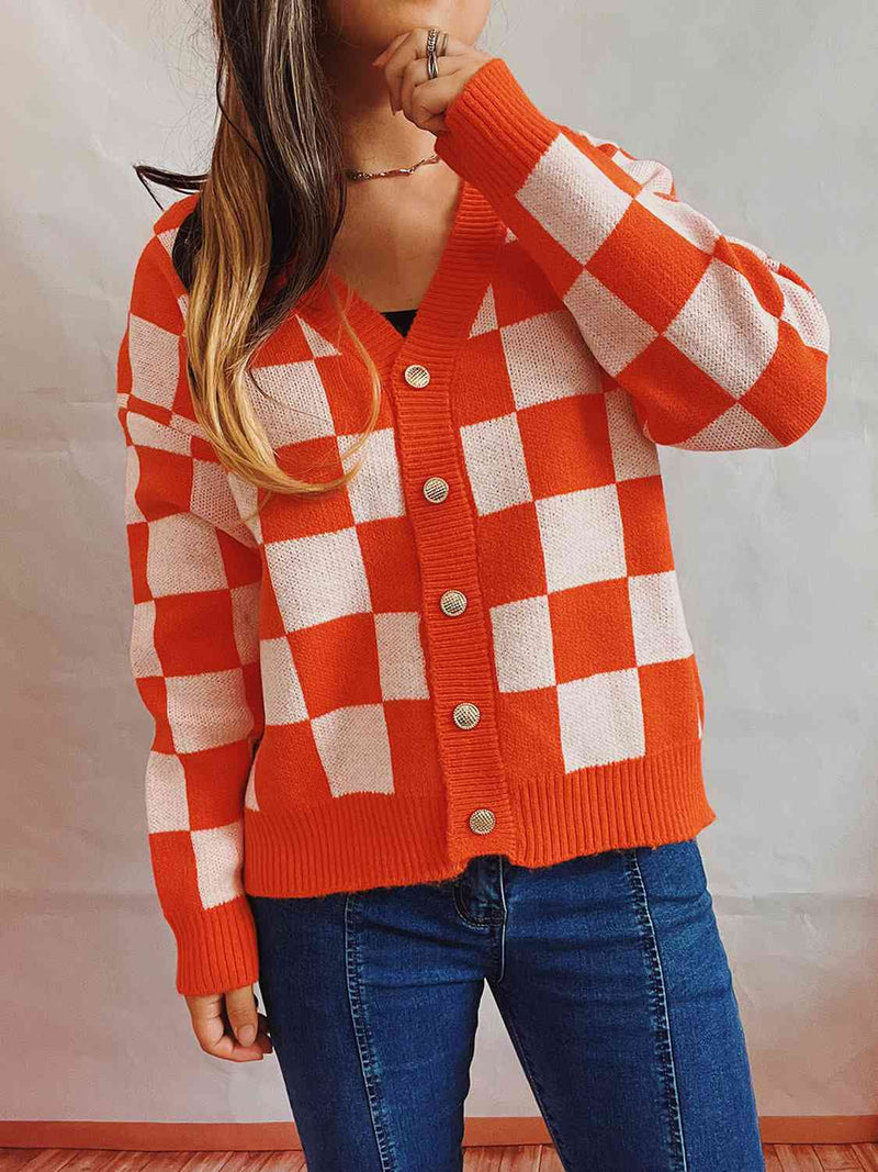 Effortlessly Elegant Cardigan with a Timeless Design