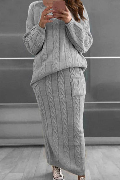 Kauniisti valmistettu Villapaita