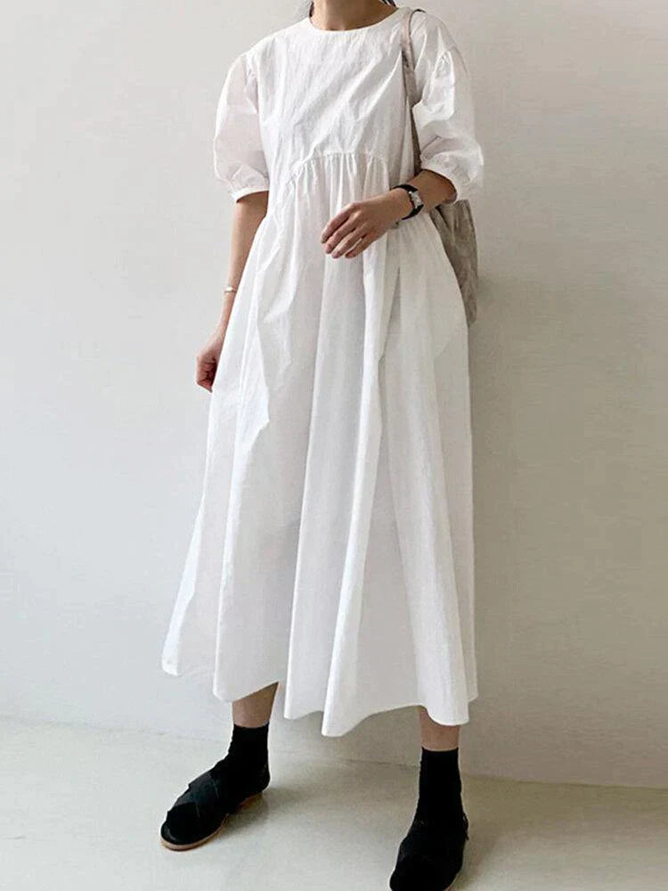 Effortlessly Elegant Dress with a Timeless Design