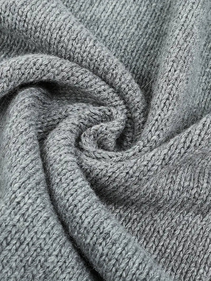 Effortlessly Elegant Cardigan with a Timeless Design