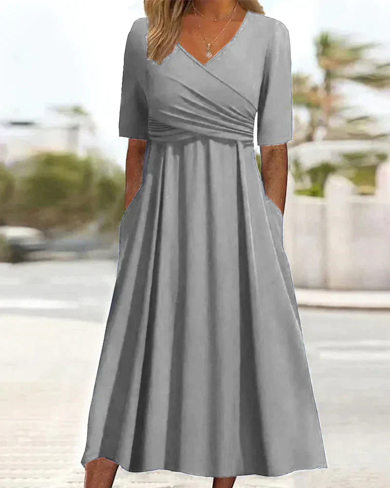 Sophisticated Dress with a Clean Classic Look