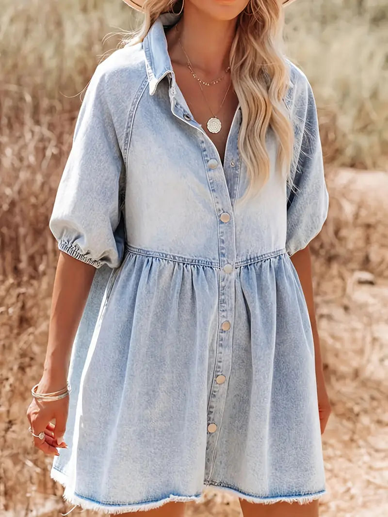 Beautifully Finished Dress in a Timeless Design