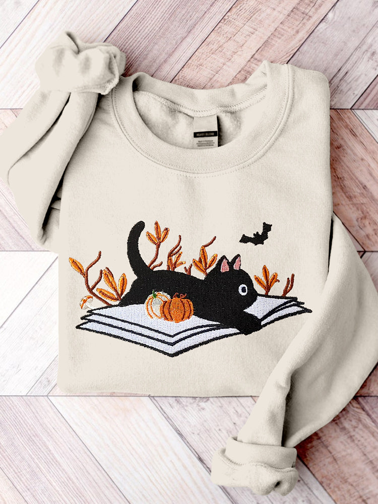 Comstylish Halloween Cat Embroidered Crew Neck Comfy Sweatshirt