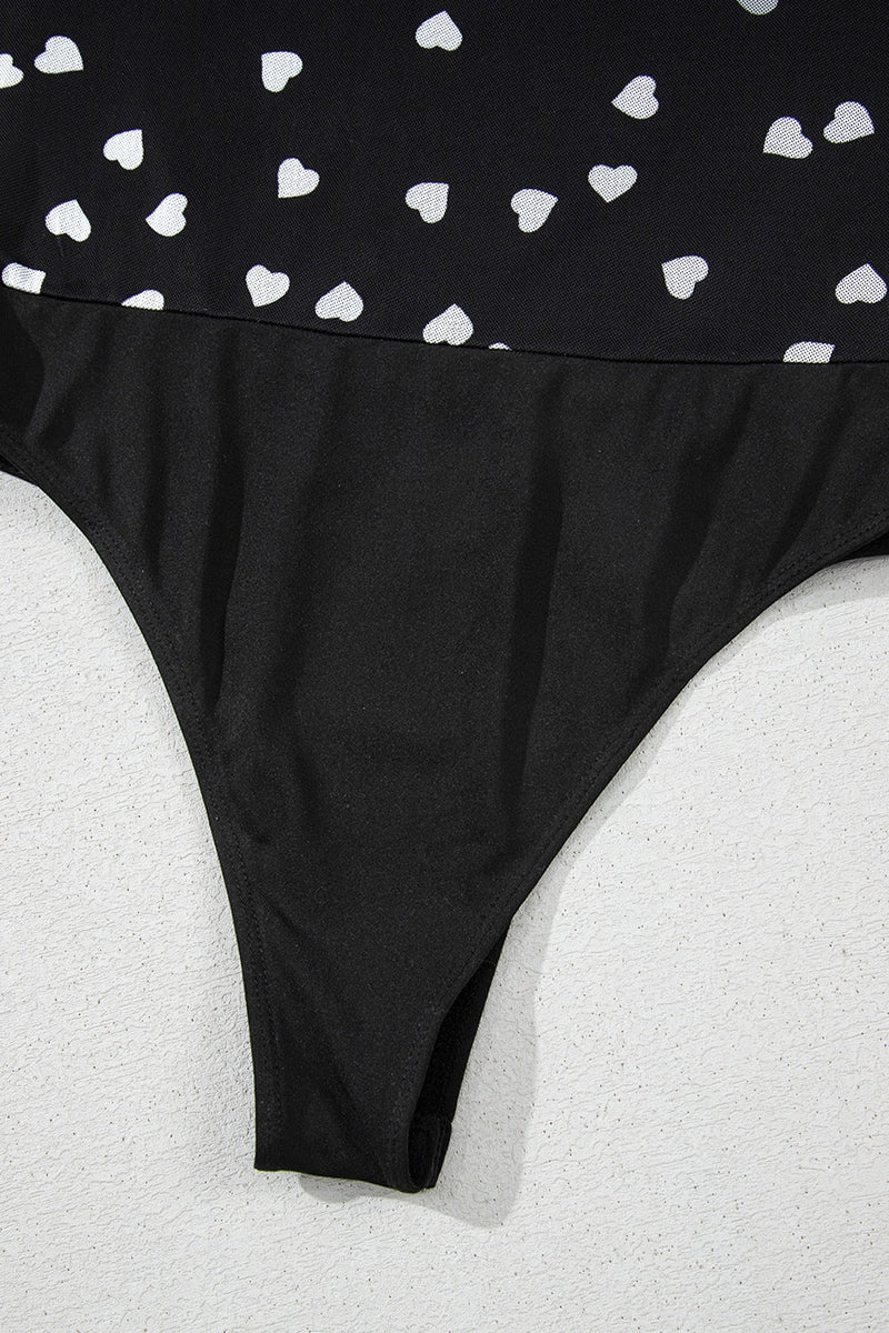 Effortlessly Elegant Garment with a Timeless Design
