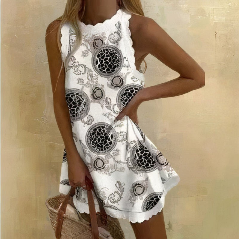 Effortlessly Elegant Dress with a Timeless Design