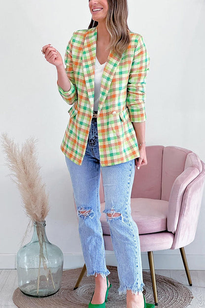Gracefully Styled Jacket for Any Occasion