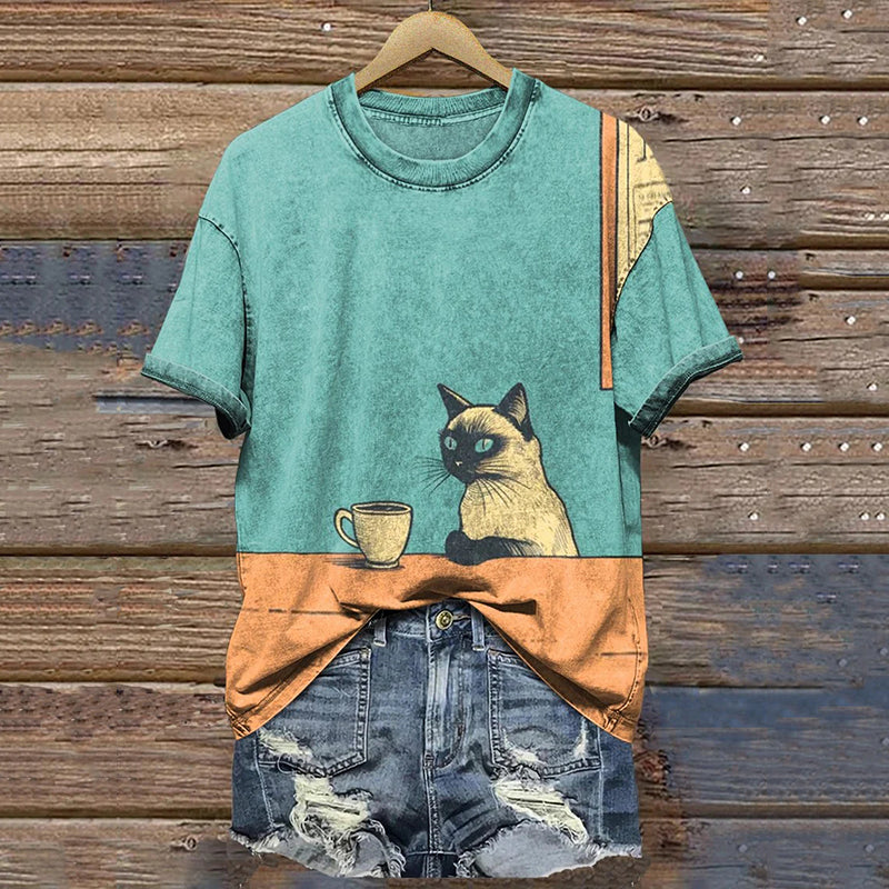 Quirky Kitchen Art Chill Siamese Cat And Coffee Vintage Print Casual T-Shirt elevenforest
