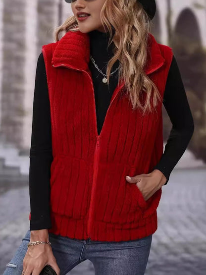Well Tailored Coat with a Graceful Silhouette