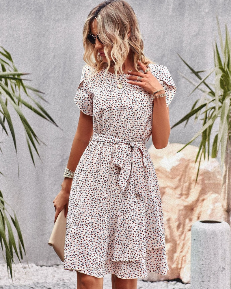 Polished Dress with an Effortless Classic Look