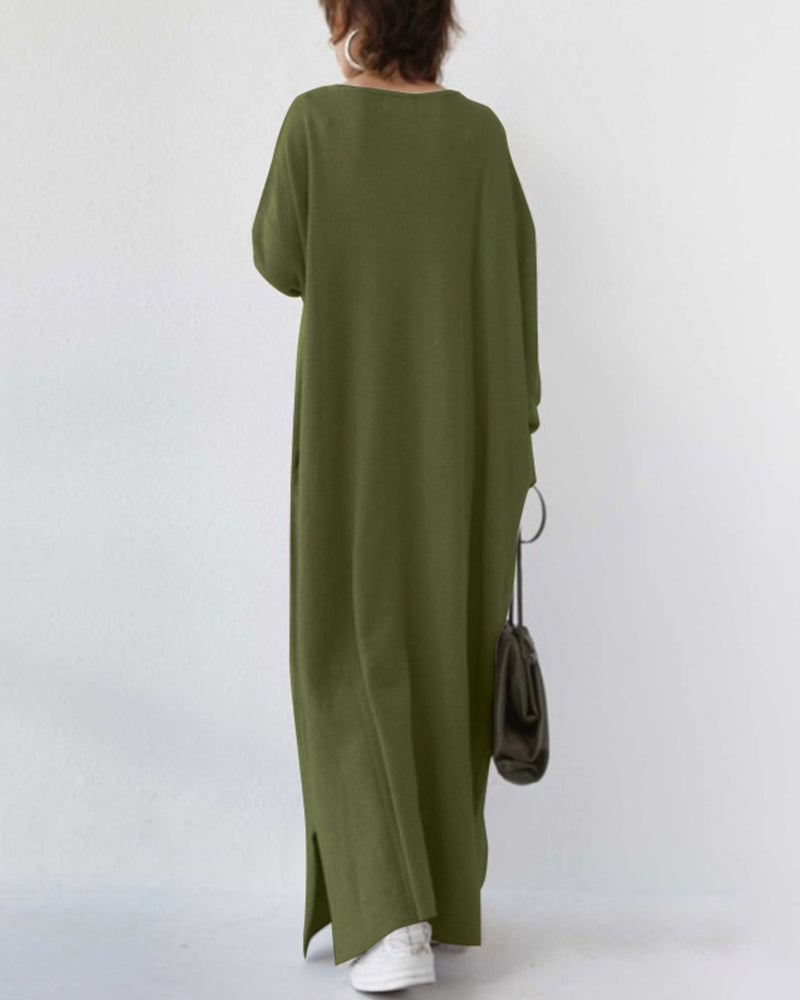 Well Tailored Sweater with a Graceful Silhouette