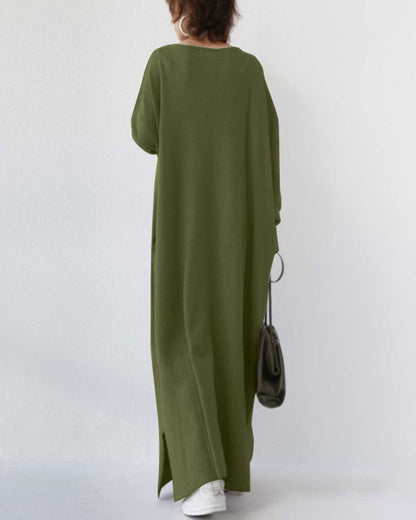 Well Tailored Sweater with a Graceful Silhouette