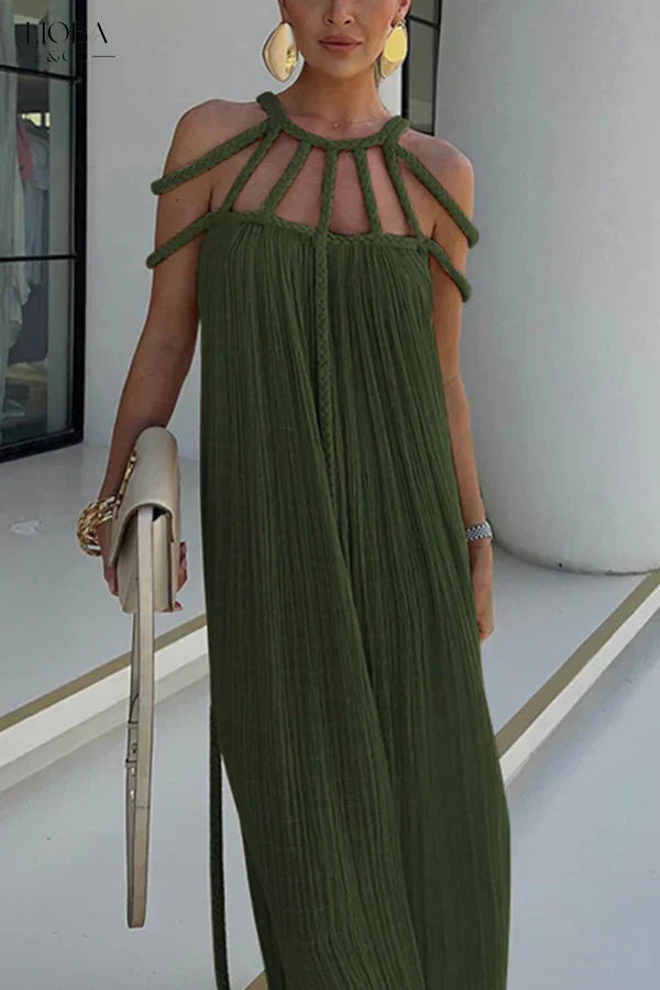 Gracefully Styled Dress for Any Occasion