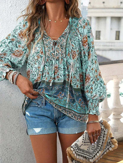 Beautifully Finished Blouse in a Timeless Design
