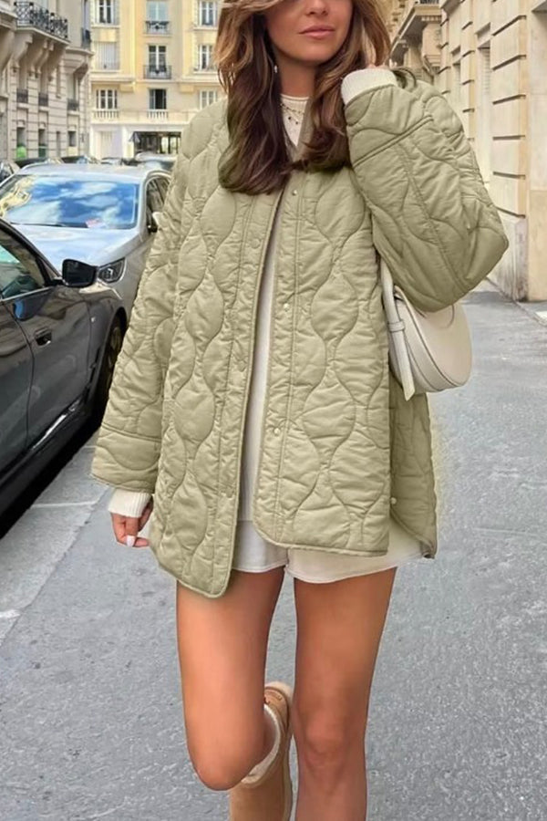 Gracefully Styled Coat for Any Occasion