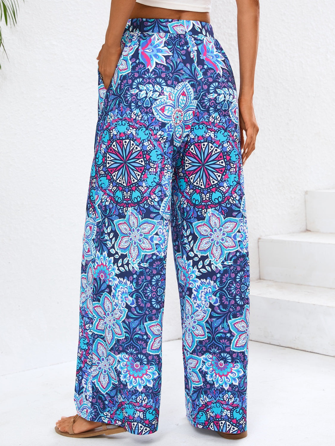 Beautifully Finished Pants in a Timeless Design