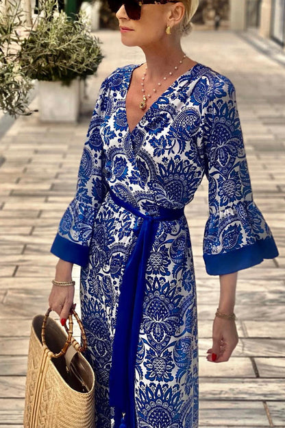 Polished Dress with an Effortless Classic Look