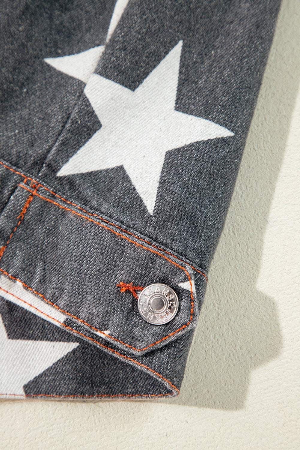 Polished Jacket with an Effortless Classic Look
