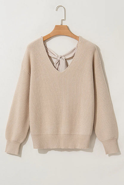 Well Tailored Sweater with a Graceful Silhouette