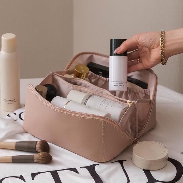 Beautifully Balanced Bag with Timeless Character