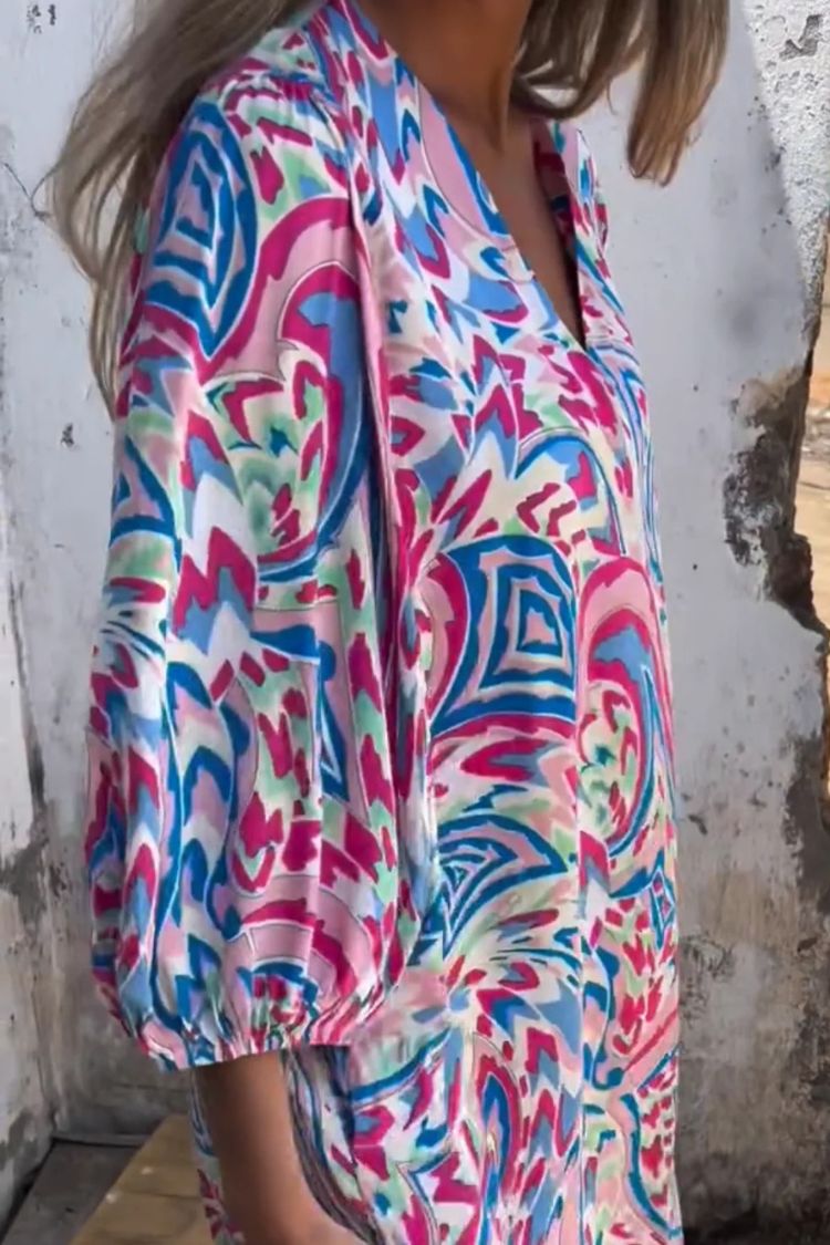 Beautifully Finished Sweater in a Timeless Design
