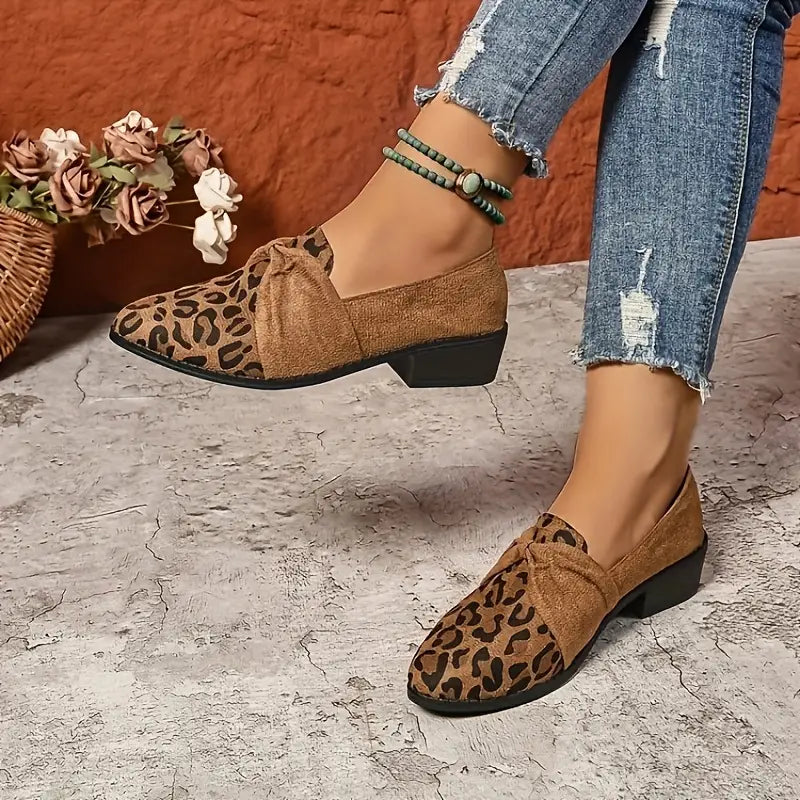 Graceful Orthopedic Slippers for Modern Look