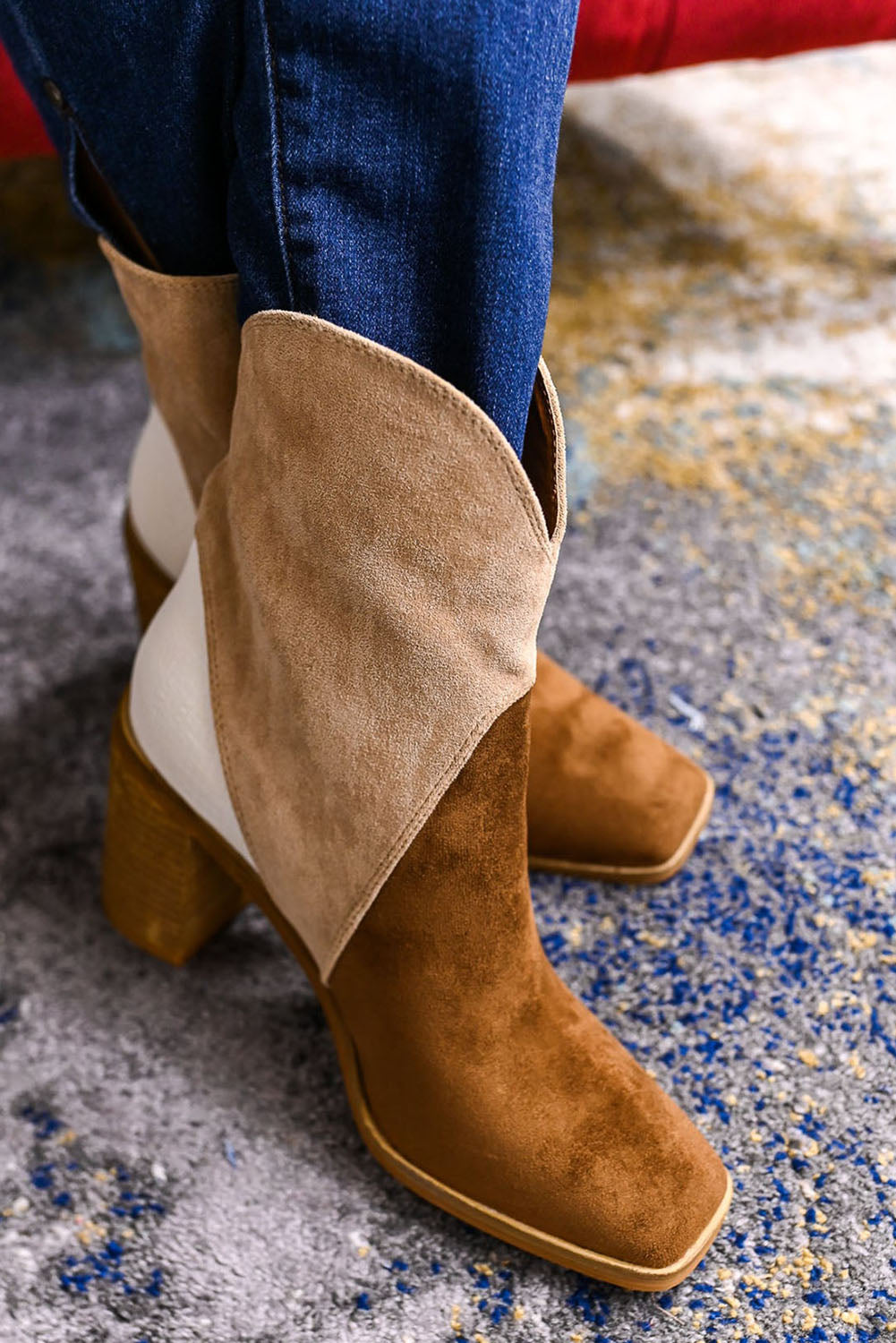 Gracefully Styled Garment for Any Occasion