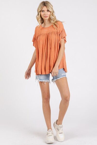 Beautifully Crafted Blouse in a Classic Style