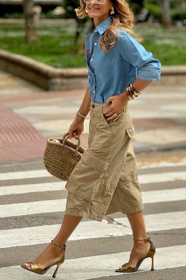 Sophisticated Trousers with a Clean Classic Look