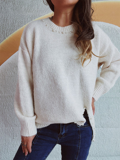 Effortlessly Elegant Sweater with a Timeless Design