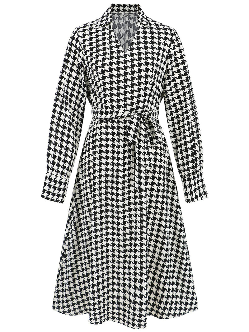 Well Tailored Dress with a Graceful Silhouette