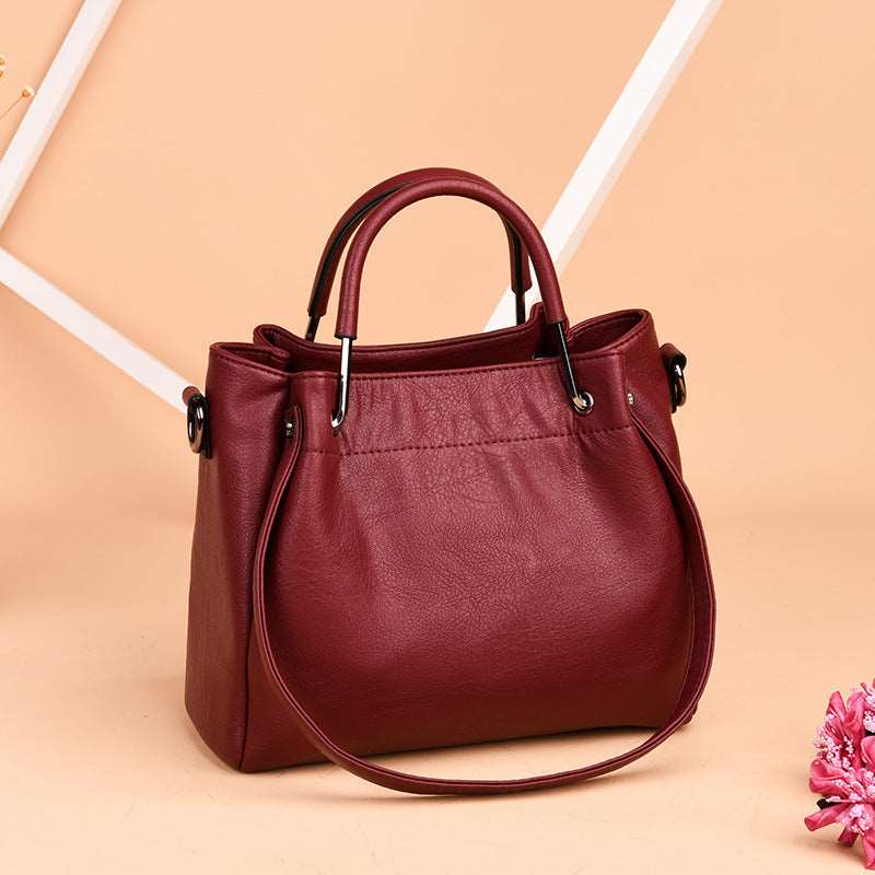 Sophisticated Bag with a Clean Classic Look
