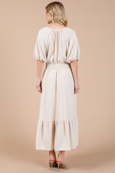 Well Tailored Dress with a Graceful Silhouette