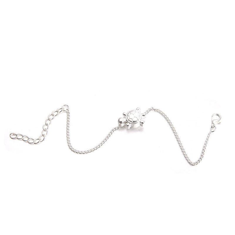 Klassinen Nilkkakoru ajattomalla viehätyksellä