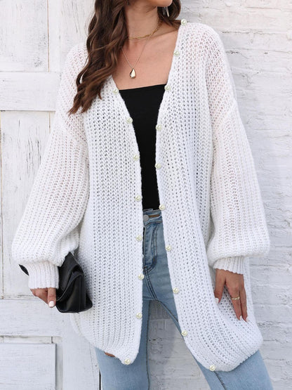 Effortlessly Elegant Cardigan with a Timeless Design