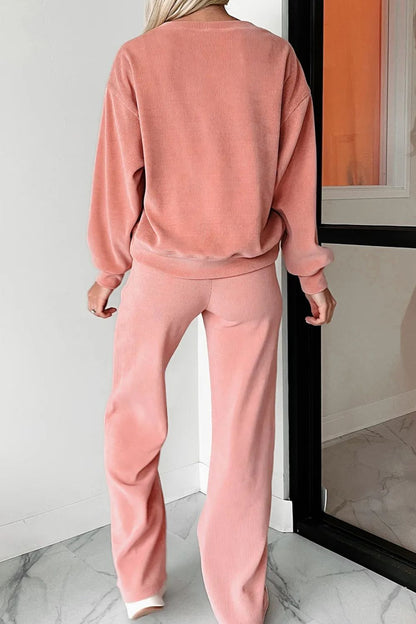 Classic Vintage Trousers with a Flattering Fit
