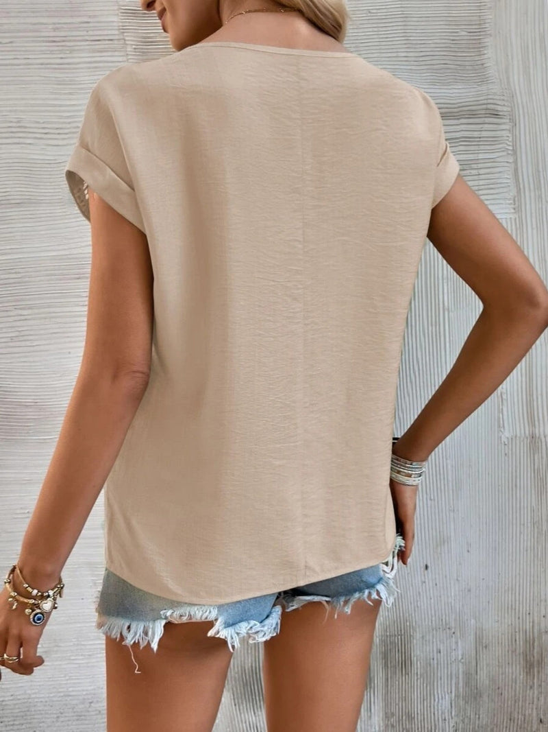 Effortlessly Elegant Top with a Timeless Design