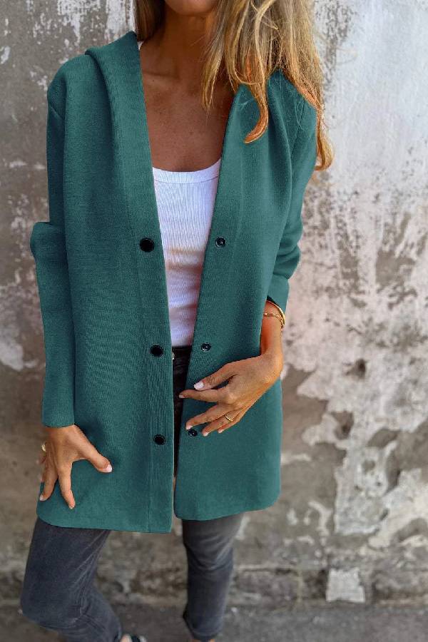 Classic Vintage & Enduringly Stylish Coat